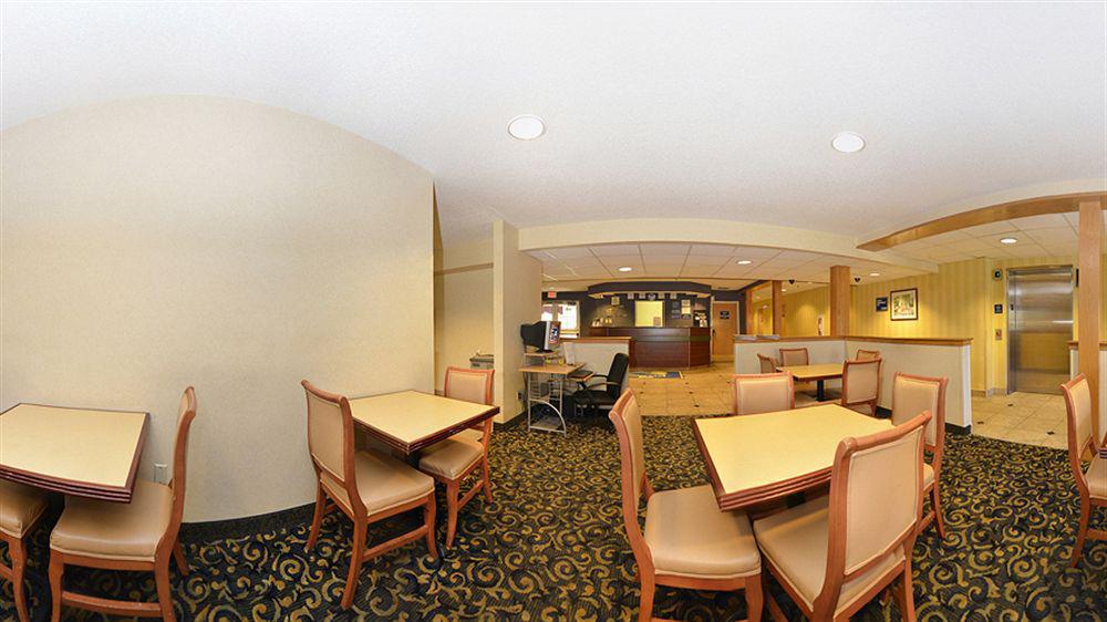 Microtel Inn & Suites By Wyndham Philadelphia Airport Exteriér fotografie